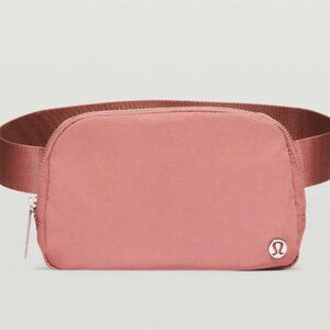 Lululemon Everywhere Belt Bag Spiced Chai